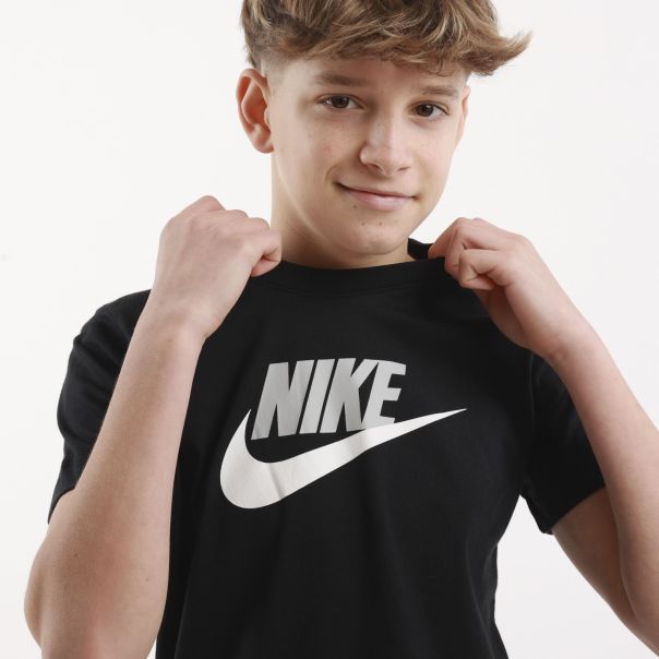 NIKE Majica kratak rukav nsw tee futura hbr BG - FZ5178-010