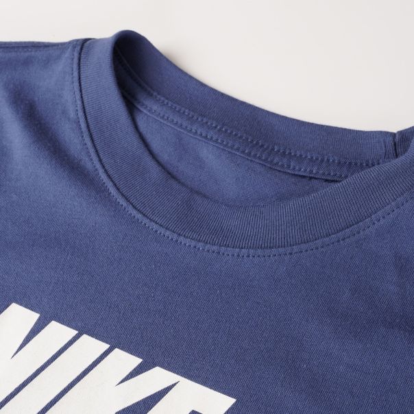 NIKE Majica kratak rukav nsw tee futura hbr BG - FZ5178-461