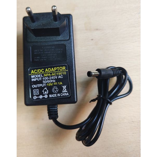 NPA-AC19010 Gembird 19V/1A 19W, Coper punjac sa uzemljenjem, konektor 5.5x2.5/2.1mm - EP3269220