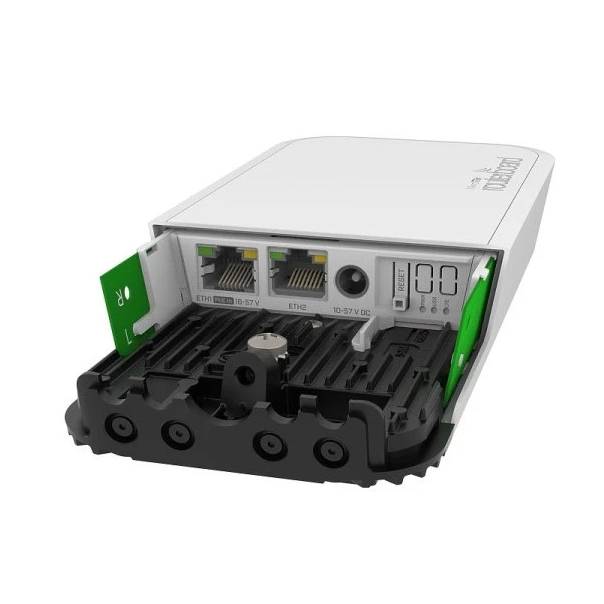 MikroTik RBwAPGR 5HacD2HnD R11e LTE6 - EP3228254