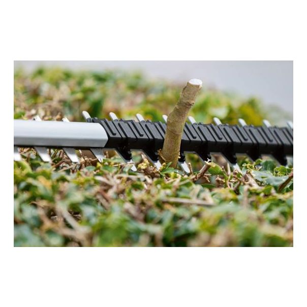 BOSCH Aku makaze za živu ogradu GHE 18V-60 - bez punjača i baterije - 06008C9000