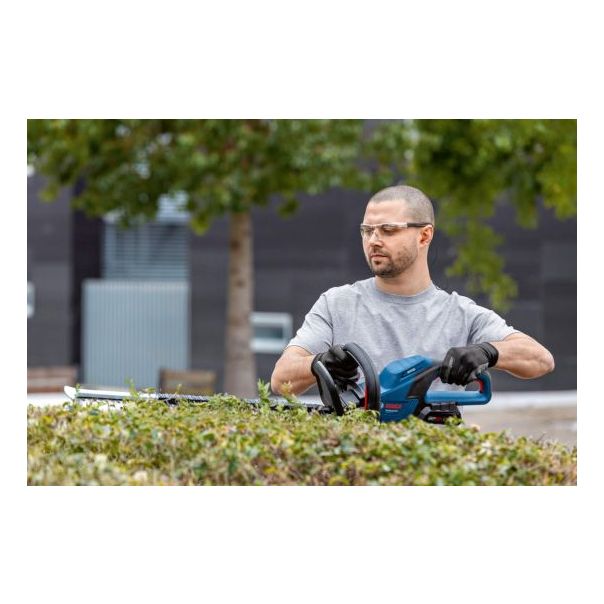 BOSCH Aku makaze za živu ogradu GHE 18V-60 - bez punjača i baterije - 06008C9000