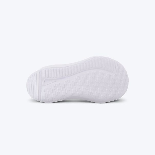 NIKE Patike cosmic runner BT - HM4401-104