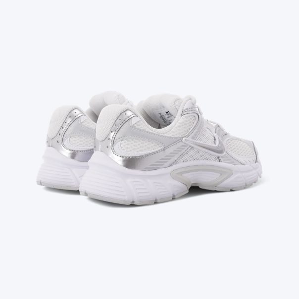 NIKE Patike v5 rnr W - HQ7901-112