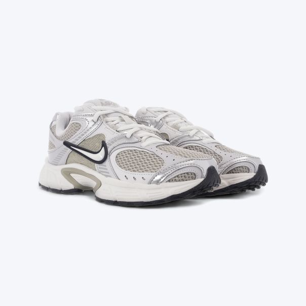 NIKE Patike v5 rnr W - HQ7901-301