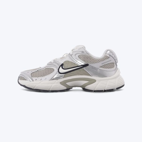 NIKE Patike v5 rnr W - HQ7901-301