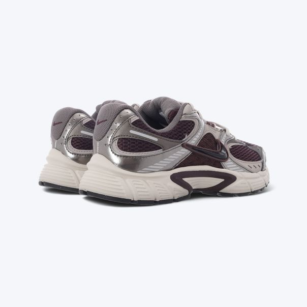 NIKE Patike v5 rnr W - HQ7901-602