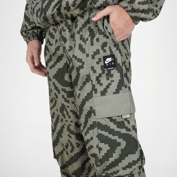 NIKE Donji deo trenerke nk air wvn cargo pant aop M - HQ9468-320