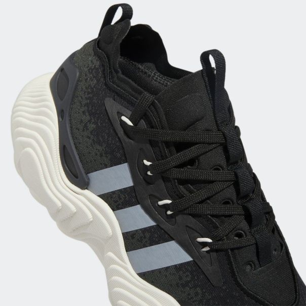 ADIDAS Patike trae young 3 M - IE9362