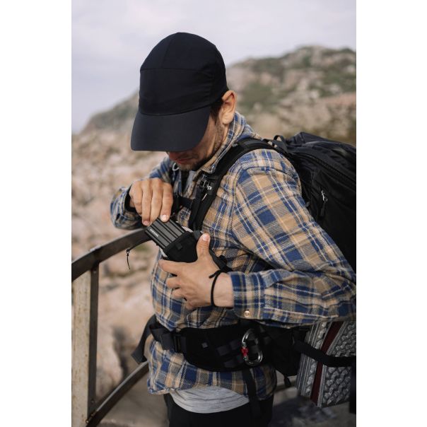 SAMSUNG Eksterni hard disk Portable SSD 4TB T7 Shield, crna - HDD03909