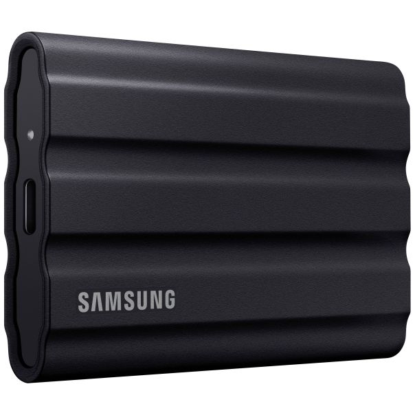 SAMSUNG Eksterni hard disk Portable SSD 1TB T7 Shield, crna - 125101