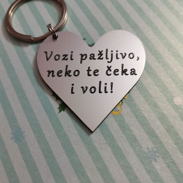 Happy Pumpkin Privezak za ključeve Vozi pažljivo, srce P185 - P185