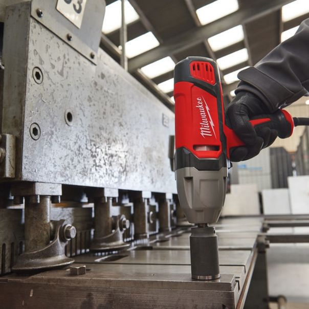 MILWAUKEE Udarni pištolj 400Nm 1/2” - IPWE 400R - 4933451524