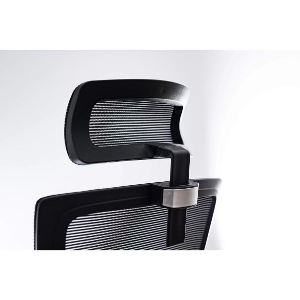 UGD Ergonomska kancelarijska stolica Vista - KNC010056A00000