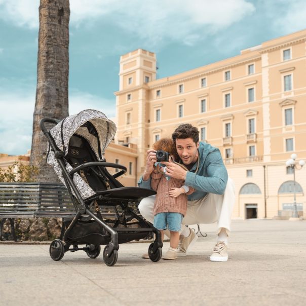 KINDERKRAFT Kolica za bebe Pilot 2 Bizuu, crna/bela - KSPIL002BLKBI00