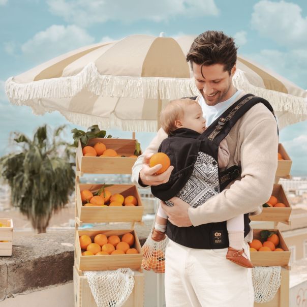 KINDERKRAFT Kengur nosiljka za bebe Huggy Bizuu, crna - KNHUGG00BLKBI00