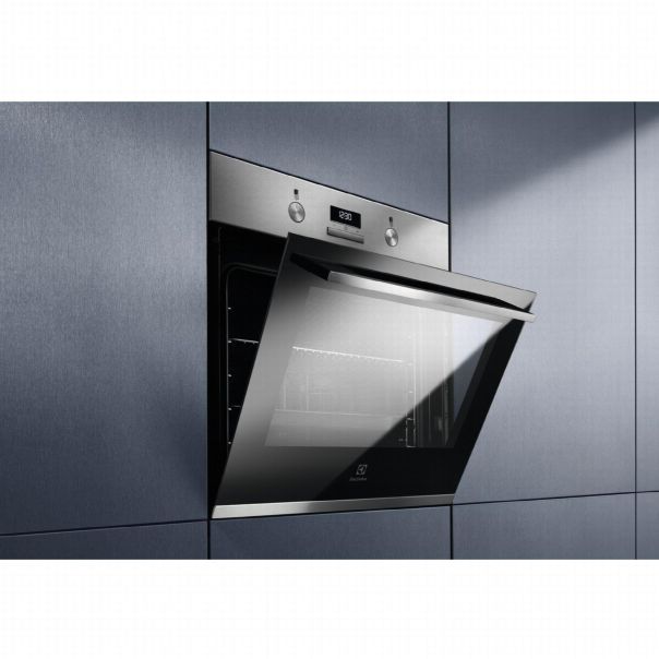 ELECTROLUX Ugradna rerna sa ventilatorom KOF3C70X - KOF3C70X