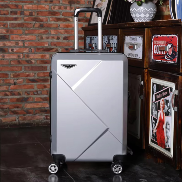 Kofer Triangle sivi EL 28