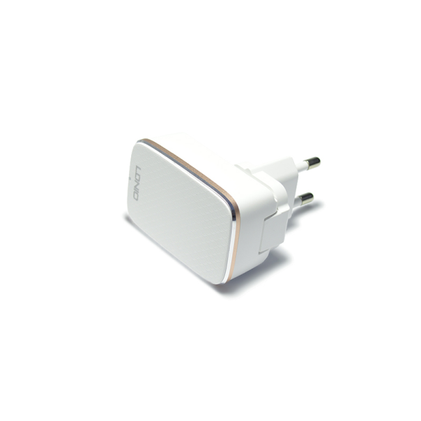 Kućni punjač LDNIO A2204 dual USB 2.4A + iPhone Lightning kabel zlatni - 013824