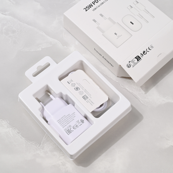 Kućni punjač PD Fast charger 25W za Samsung sa PD Type C kablom CE beli - 221118