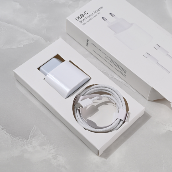 Kućni punjač PD Fast charger 35W za iPhone 15-16 sa PD Type C kablom CE beli - 221115-1