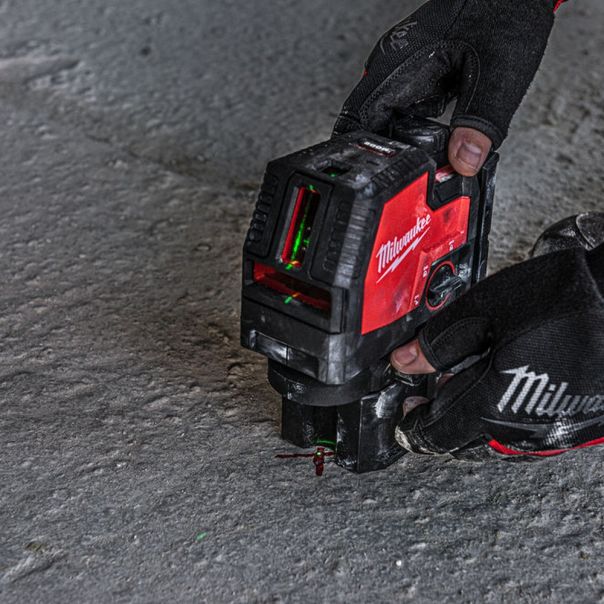 MILWAUKEE USB Punjivi 3D zeleni laser 30m - L4CLLP-301C - 4933478099
