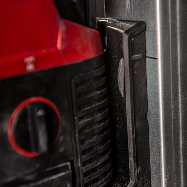 MILWAUKEE Aku. zeleni 3D laser 30m 12V - M12CLLP-301C - 4933478100