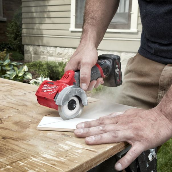 MILWAUKEE Multi alat za sečenje 12V 1x4Ah + 1x2Ah - M12 FCOT-422X - 4933464619