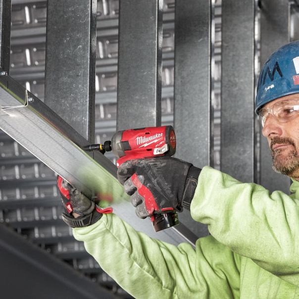 MILWAUKEE Aku. udarni odvijač hidraulični 1/4” 12V 2Ah - M12FQID-202X - 4933464973