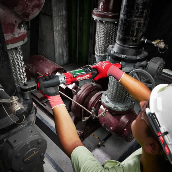 MILWAUKEE Aku. moment ključ 1/2”16.9 - 203.4 Nm 2Ah - M12ONEFTR12-201C - 4933464970