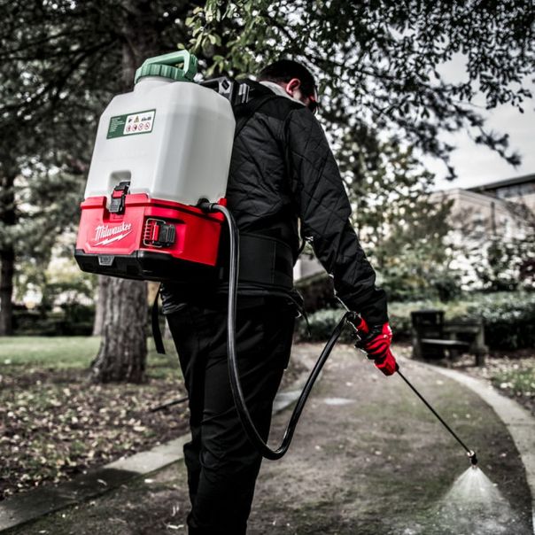MILWAUKEE Tank 15l za hemiju sa prskalicom - M18BPFP-CST, SOLO (bez baterije i punjača) - 4933464964