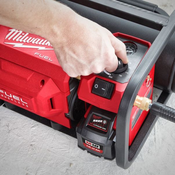 MILWAUKEE Aku. kompresor 18V - M18FAC-0 - 4933472166