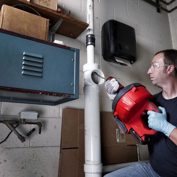 MILWAUKEE Aku. ručni čistač odvoda 18V 2Ah - M18FDCPF10-201C - 4933459685