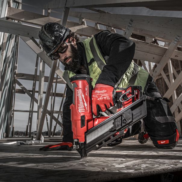 MILWAUKEE Aku. pištolj za eksere 18V 2x5Ah - M18FFN-502C - 4933471404
