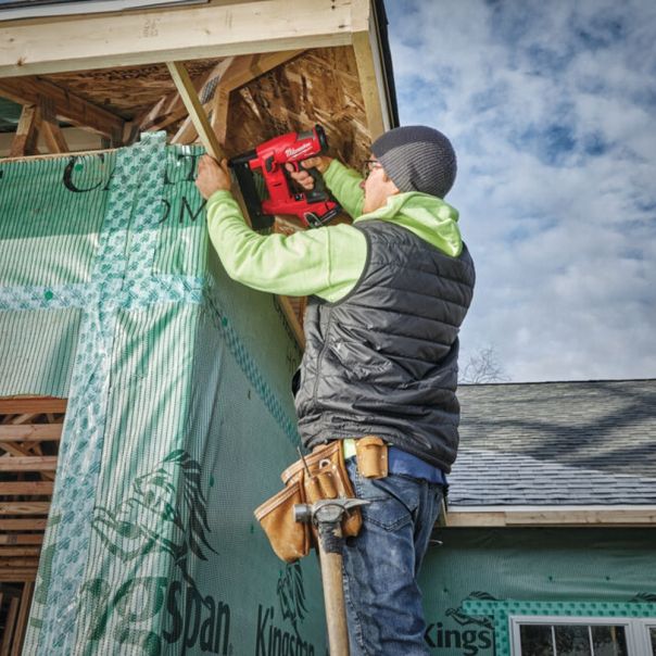 MILWAUKEE Akumulatorska heftalica 18V 2x2Ah - M18FNCS18GS-202X - 4933471940