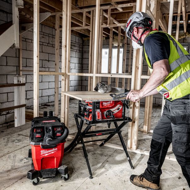 MILWAUKEE Aku. stoni cirkular 210mm 18V 12Ah - M18FTS210-121B - 4933464225