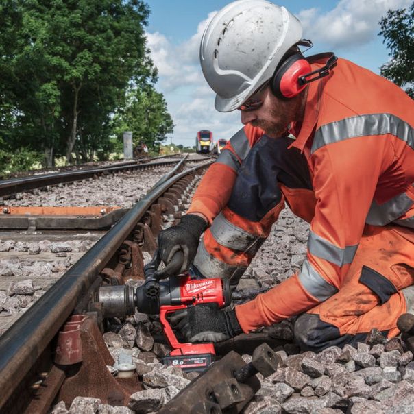 MILWAUKEE Aku. udarni pištolj 1” 18V 2x8Ah - M18ONEFHIWF1-802X - 4933459733