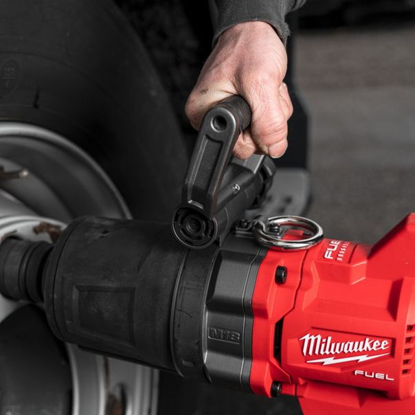 MILWAUKEE Aku. udarni pištolj 1” sa “D“ drškom 18V 12Ah - M18ONEFHIWF1DS-121C - 4933472072