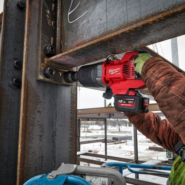 MILWAUKEE Aku. udarni pištolj 1” sa “D“ drškom 18V 12Ah - M18ONEFHIWF1DS-121C - 4933472072