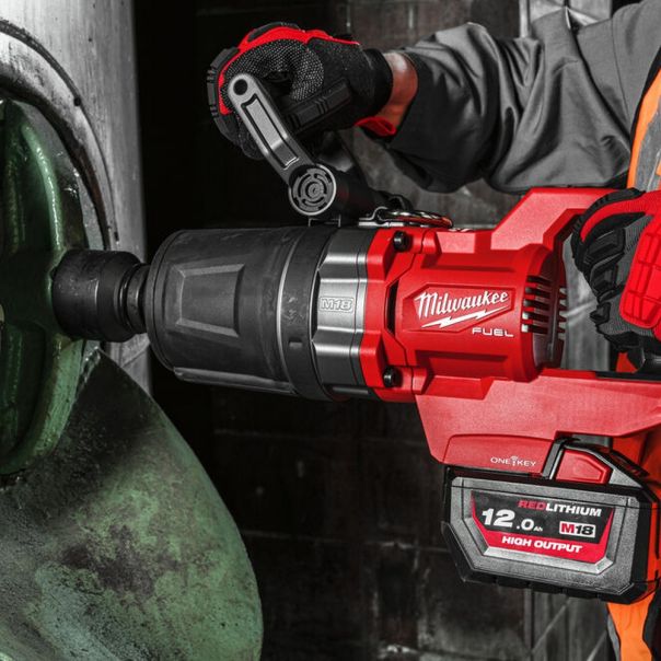 MILWAUKEE Aku. udarni pištolj 1” sa “D“ drškom 18V 12Ah - M18ONEFHIWF1DS-121C - 4933472072