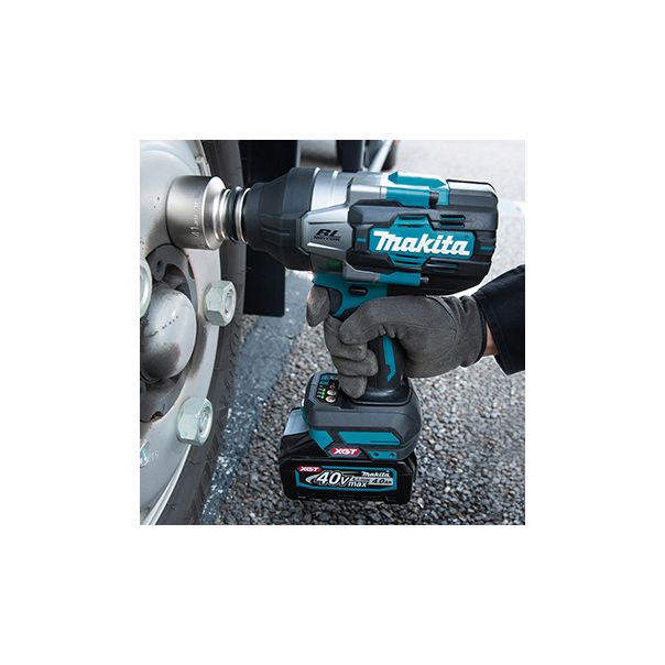 MAKITA Akumulatorski udarni odvrtač 40V XGT TW001GZ; bez baterije i punjača - TW001GZ