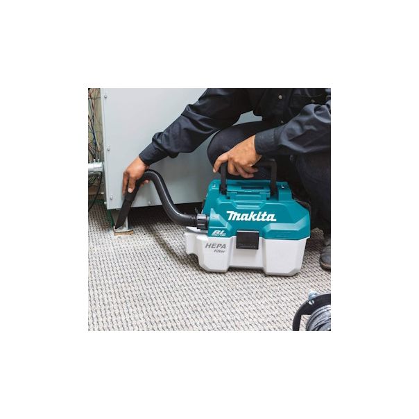 MAKITA Akumulatorski usisivač DVC750LZ; bez baterije i punjača - DVC750LZ