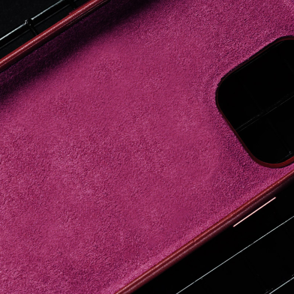 Maska za iPhone 14 Beautiful Shine Leather tamno crvena - 059140