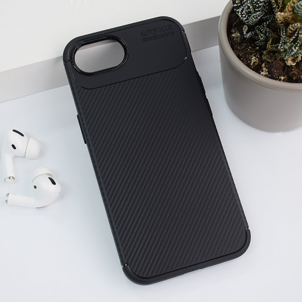 Maska za iPhone SE (2024) Carbon Defender crna - 614581