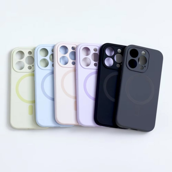 Maska za iPhone 17 Mag Case PureTone crna - 618921