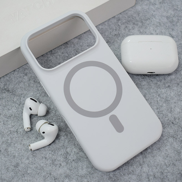 Maska za iPhone 17 Pro Max Mag Case PureTone bela - 618475