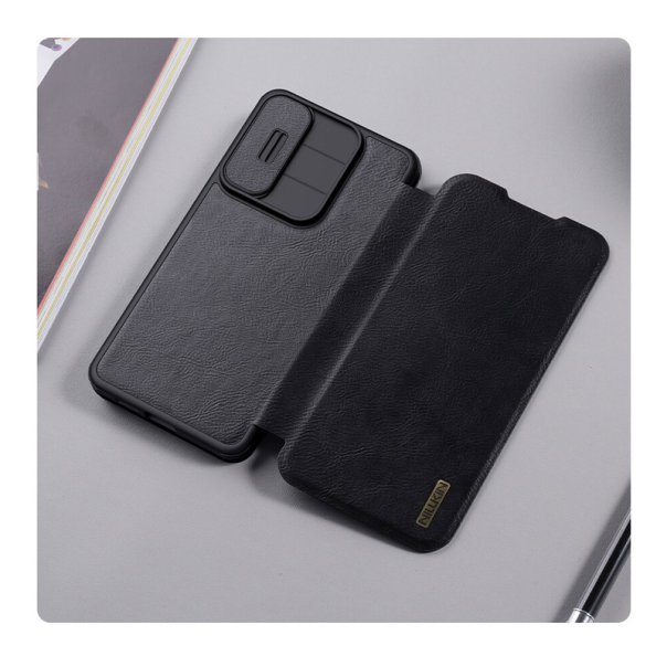 Maska za Samsung S25 Edge na preklop Nillkin Qin Pro crna - 617727