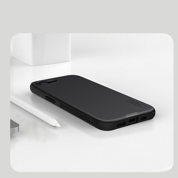 Maska za iPhone 16e Nillkin Super Frosted Shield Pro Magnetic crna - 617289
