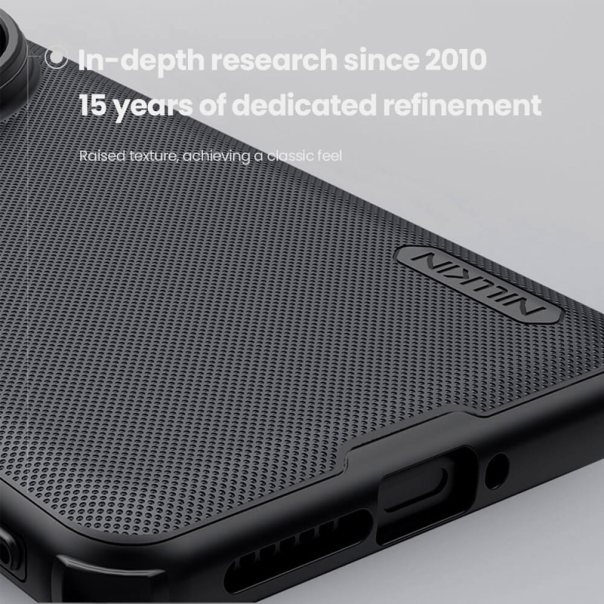 Maska za Xiaomi 15 Ultra Nillkin Super Frosted Shield Pro Magnetic crna - 617293