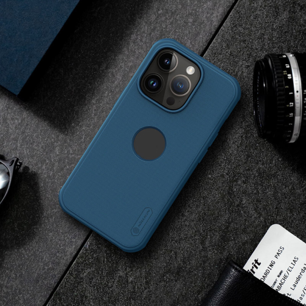 Torbica Nillkin Scrub Pro za iPhone 14 Pro Max 6.7 plava (sa otvorom za logo) - 204378